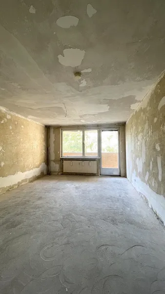 Individuell gestaltbare 2,5-Zimmerwohnung mit Balkon und Fahrstuhl in Berlin-Gropiusstadt — photo 1